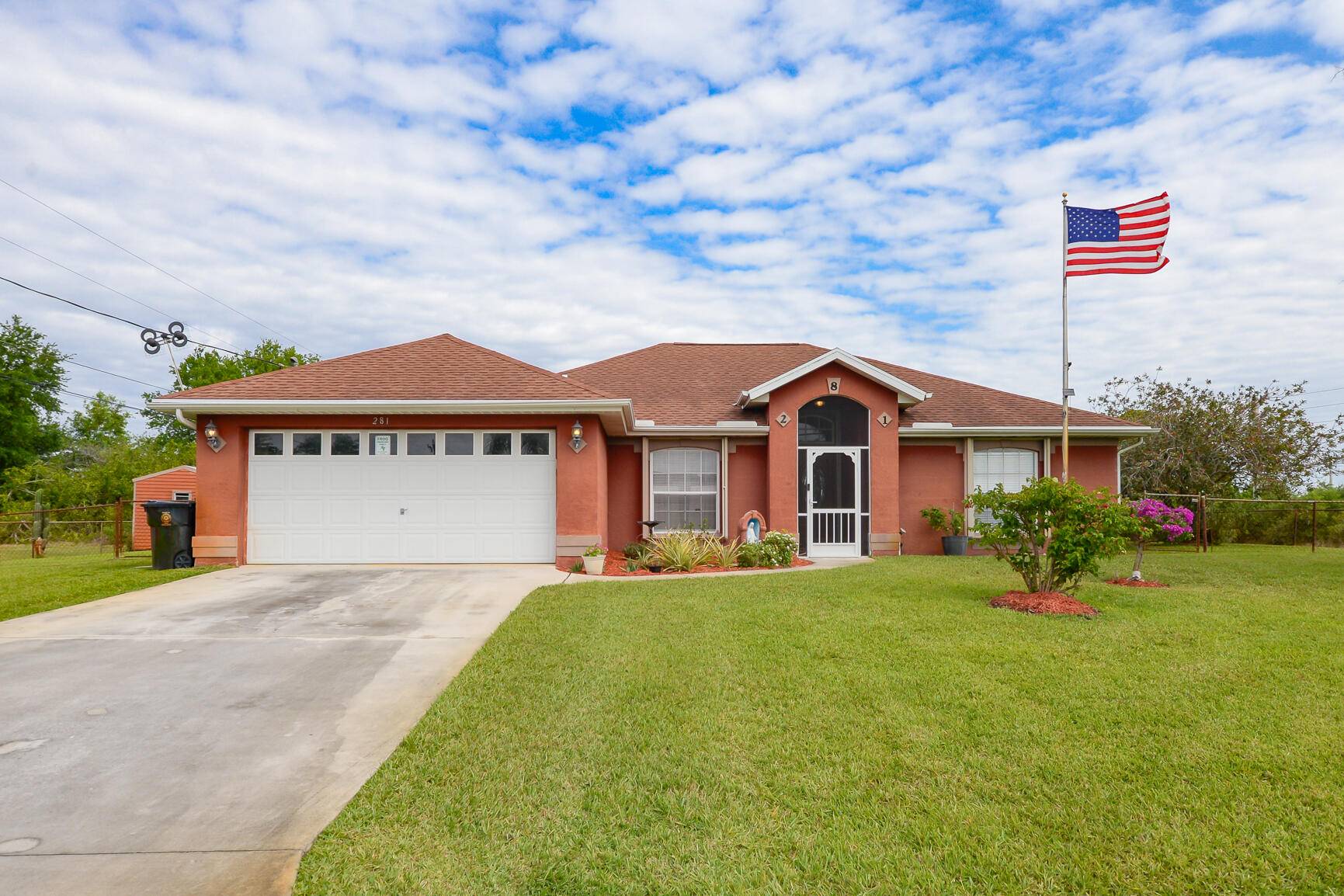 Price Reduced ! ! ! Welcome home to this well maintained custom built home.