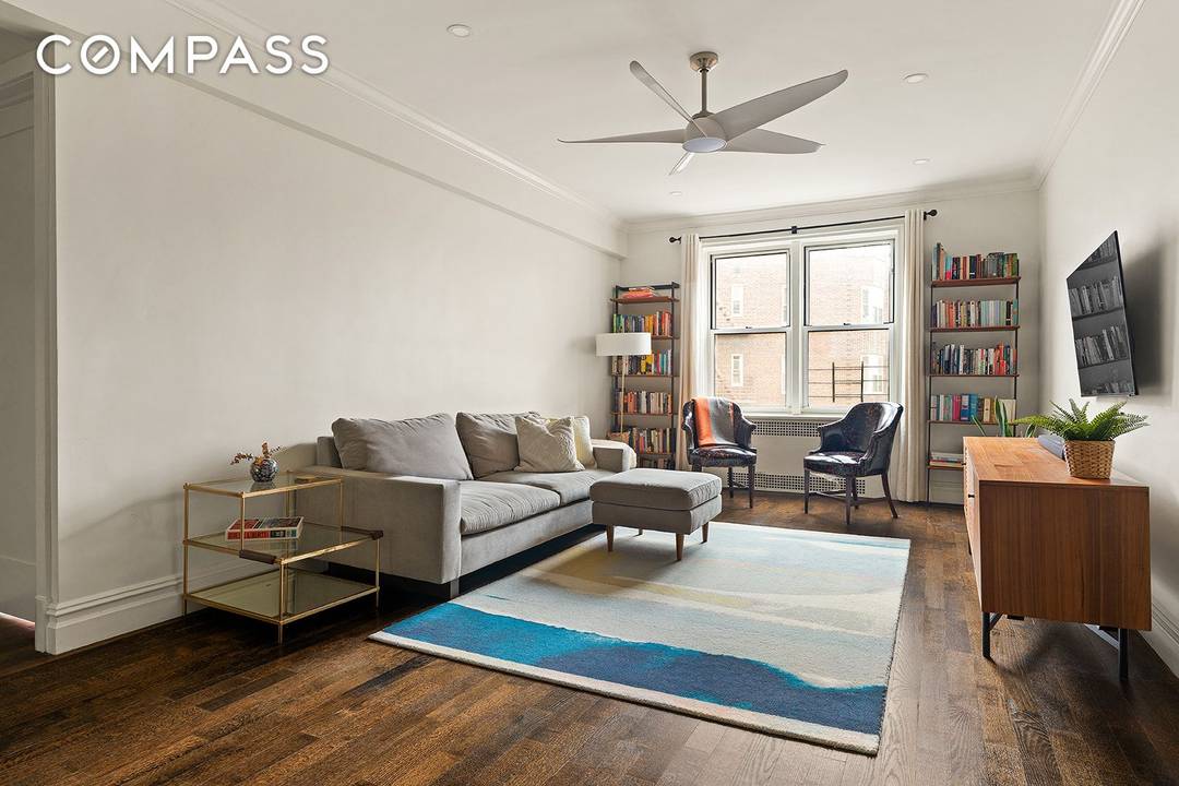 Renovated, Spacious, Sunny Two Bedroom at Washington Plaza.