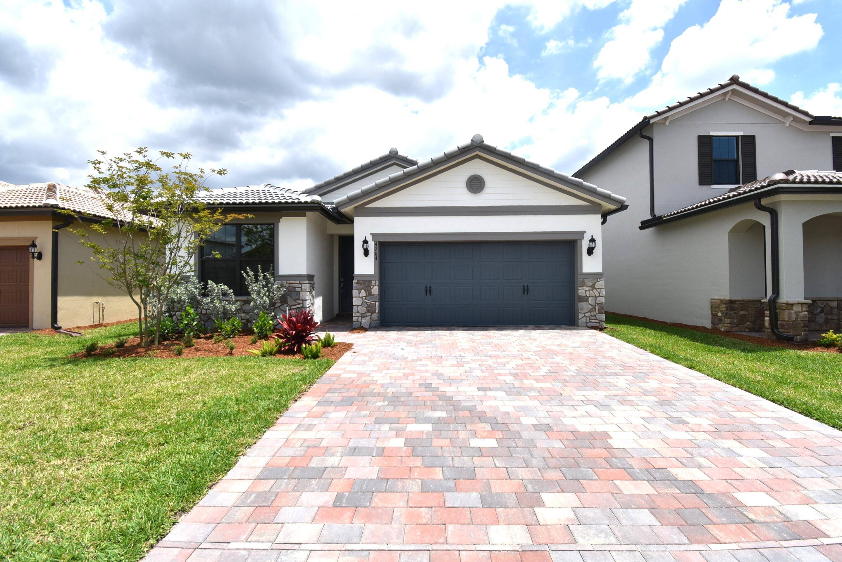 4764 Chantilly Road single-family Palm Beach