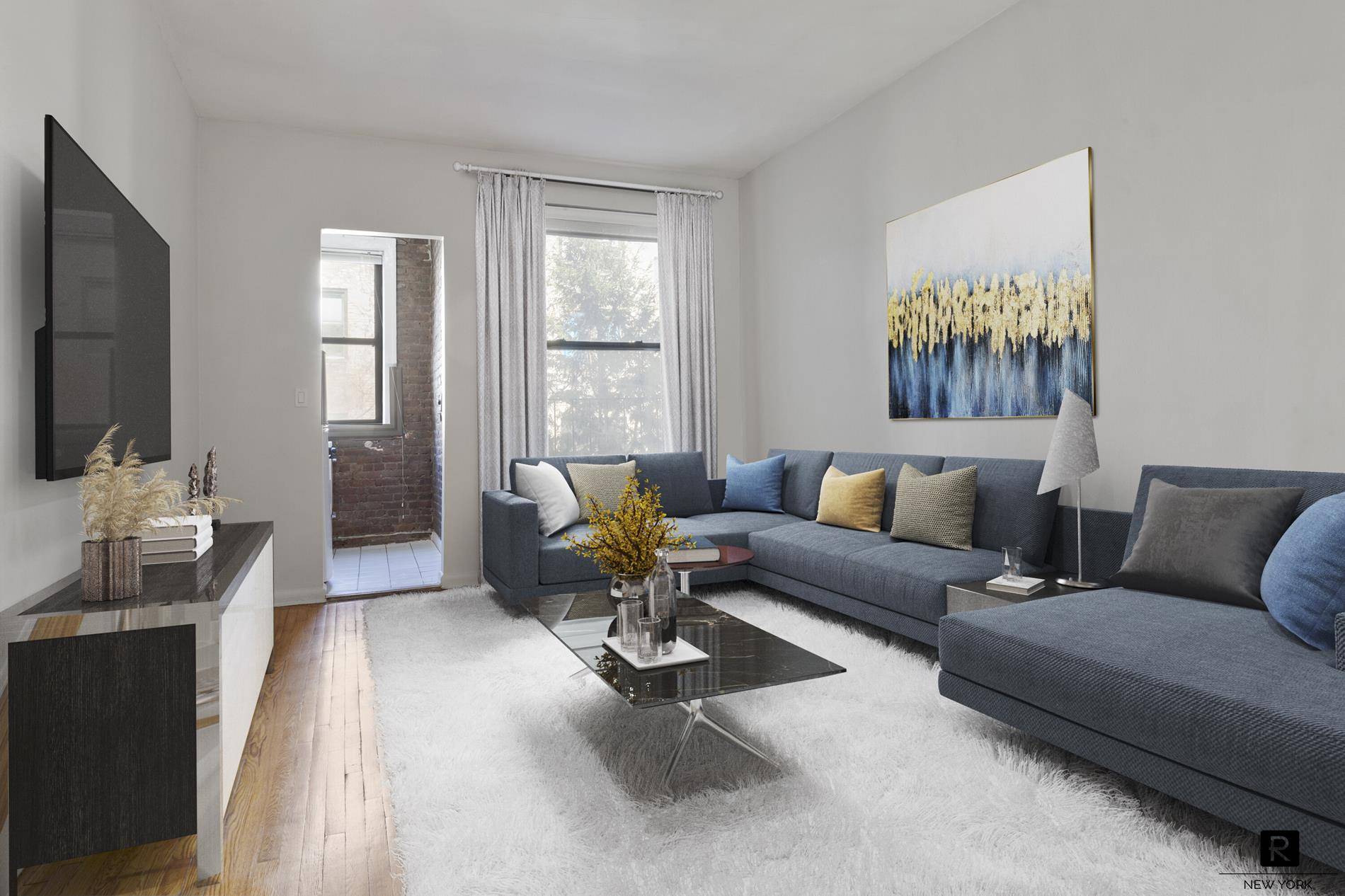 Located just steps from Carl Schurz Park and Gracie Mansion, own a one bedroom home for the price of a studio.