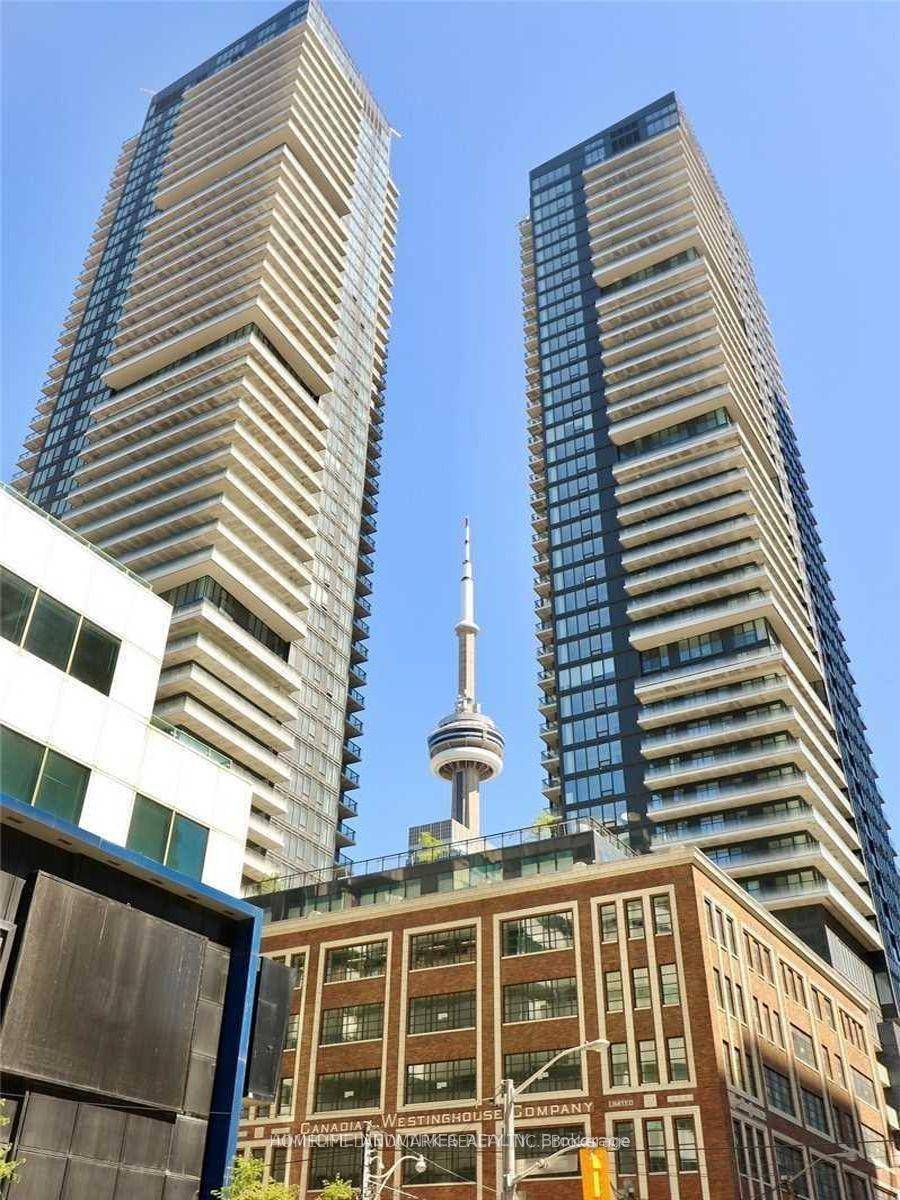 King Blue Condos ! ! Toronto's Vibrant King West Neighbourhood Welcomes You To This 2 Bedrooms Suite On High Floor With Stunning Views Of The City !