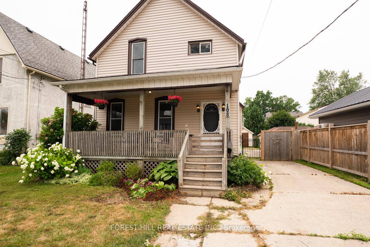 Welcome to your ideal first home a character filled gem in the heart of Dunnville.