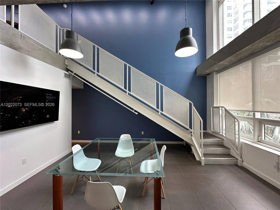 Welcome to Midblock Miami, where urban living meets creative flexibility.