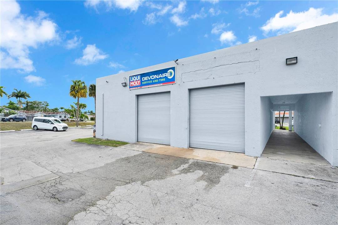 Devonaire Service and Tire is a profitable, full service automotive repair and tire shop with over 38 years of continuous operation and a strong South Florida reputation.