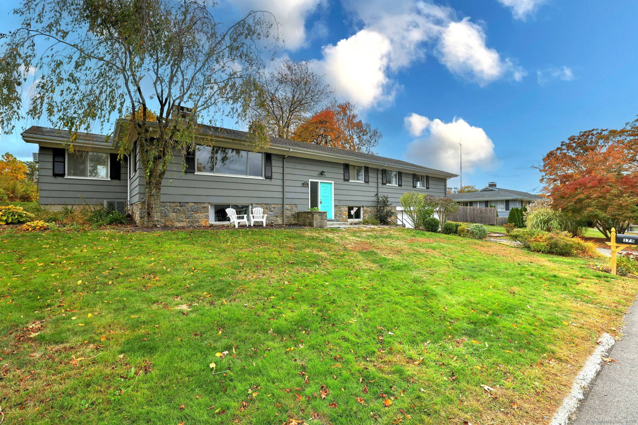 Welcome to this beautifully maintained 4 5 bedroom, 2 full bath ranch style home located in the sought after North End of Stratford.