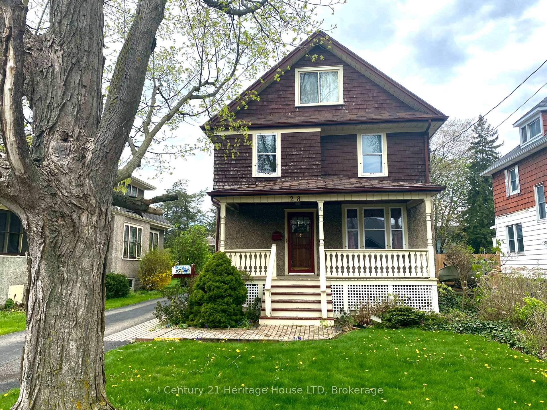 Full of charm this 2 storey home circa 1920's is set on a deep 181 foot lot and located in a desirable Port Colborne neighbourhood close to parks, downtown, shopping ...