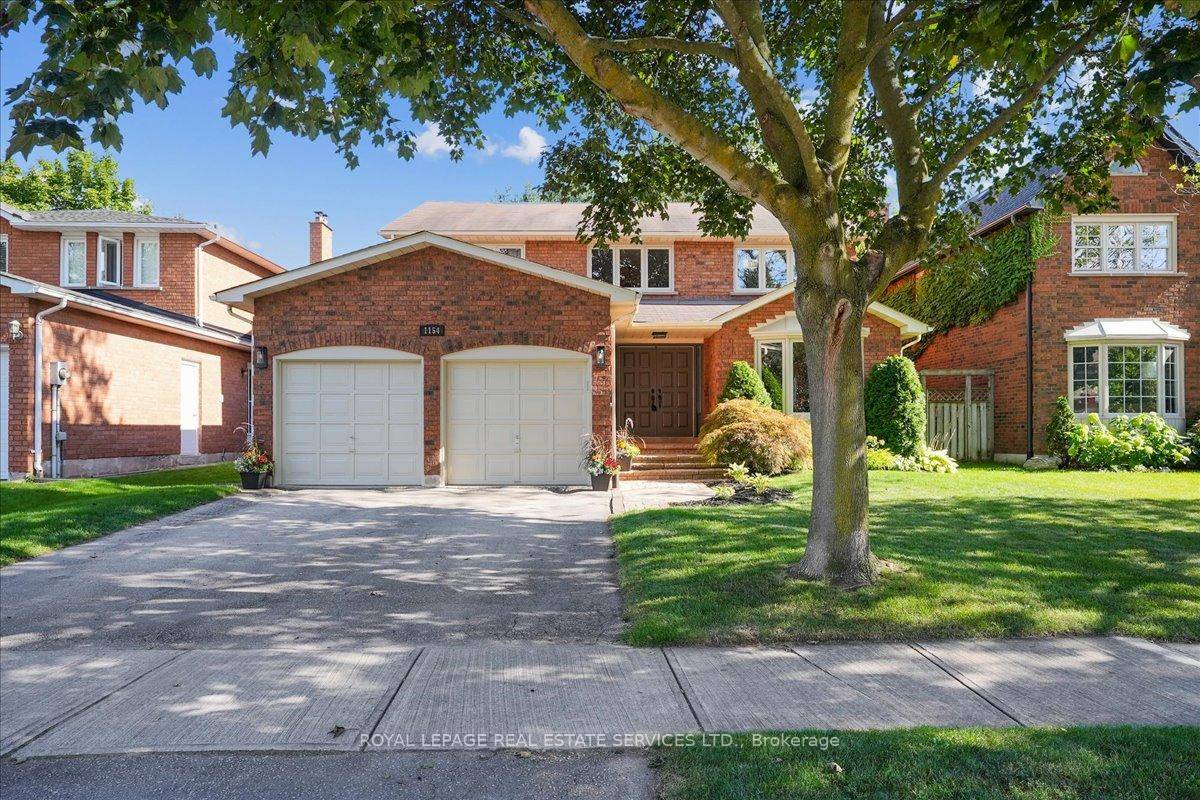Welcome to Glen Abbey, a highly sought after Oakville neighbourhood known for its serene, tree lined streets, top rated schools, and abundant green space.