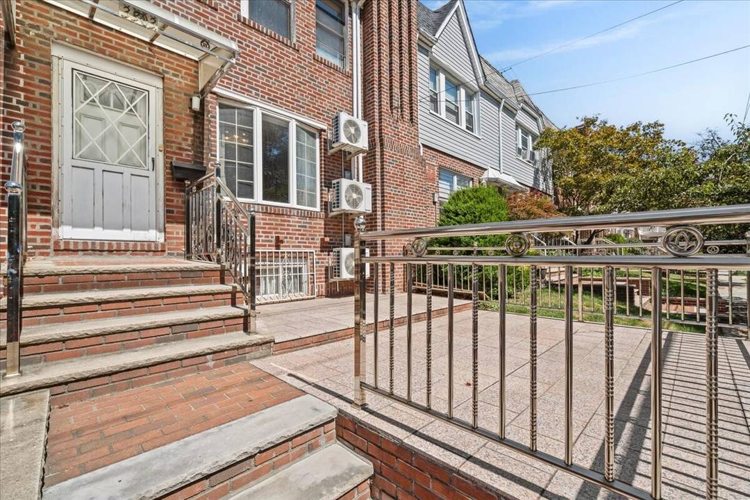 Welcome to this well kept brick home featuring 3 bedrooms and 2 bathrooms, located just about 1 block from Marine Park.