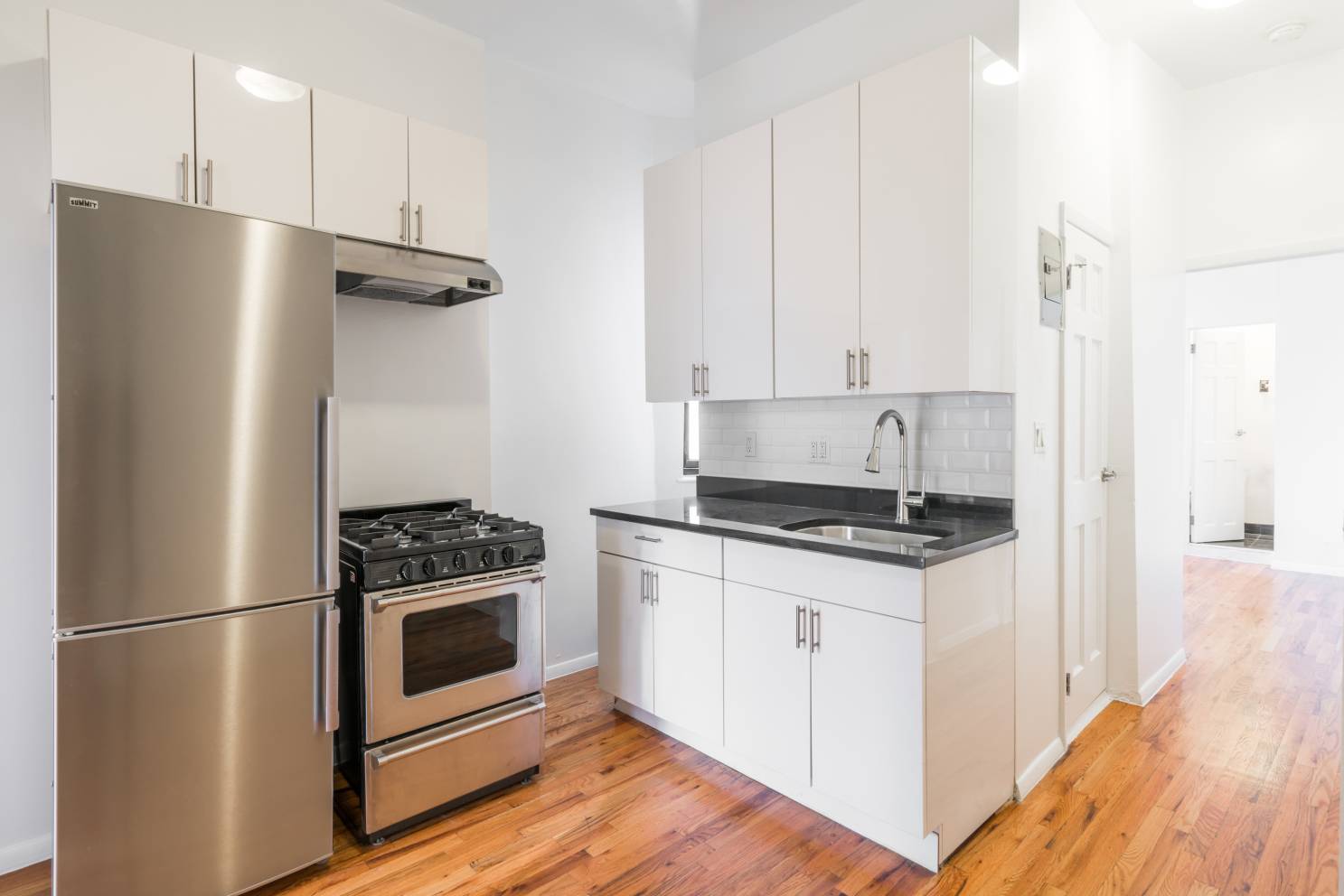 1st month rent free New Nolita Rental !