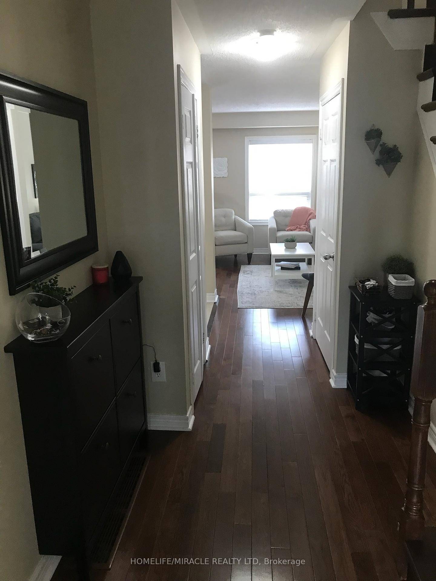 Cozy 3 bedroom 1. 5 bath well maintained house in a quiet neighborhood.