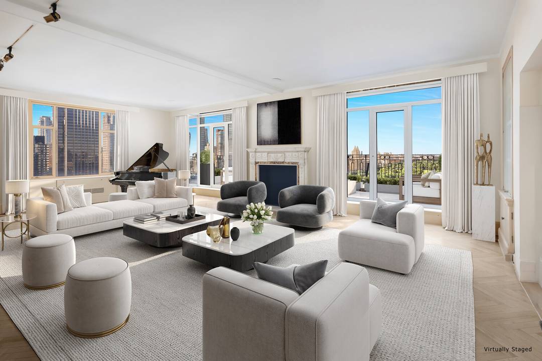 Perched high atop the storied Hampshire House on Central Park South, this extraordinary six room residence is distinguished by sweeping, cinematic views over Central Park and the iconic Manhattan skyline.