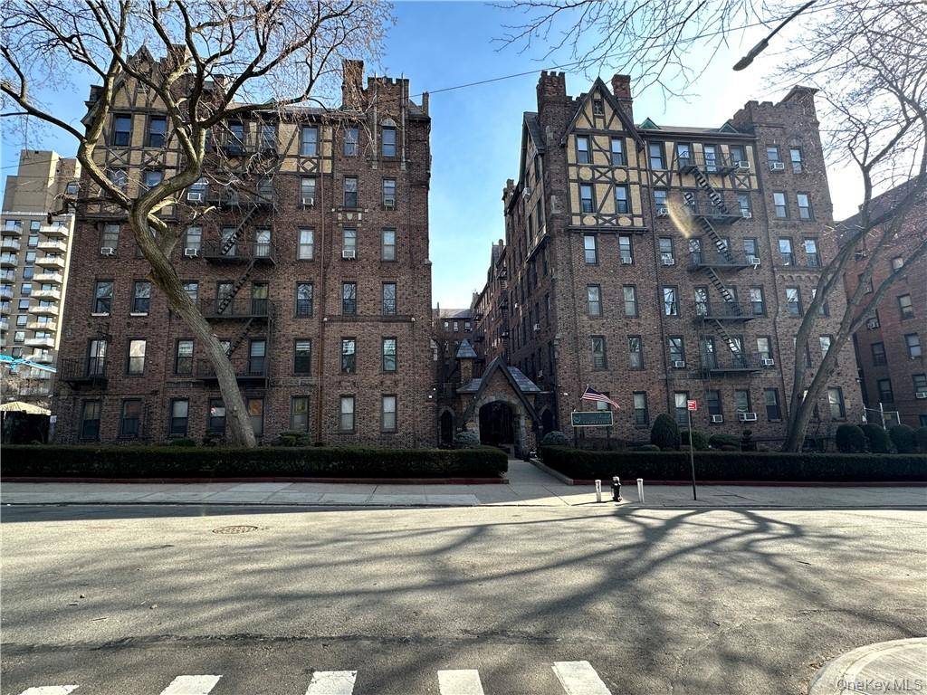 Welcome to Windsor Court !