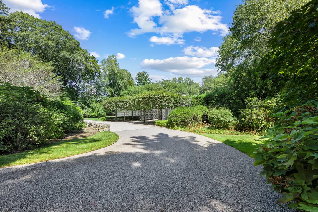 Experience Architectural History The Celebrated Celanese House.