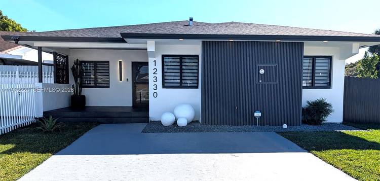 Completely Rebuilt Home to 2026 Construction Codes FEMA Compliant.