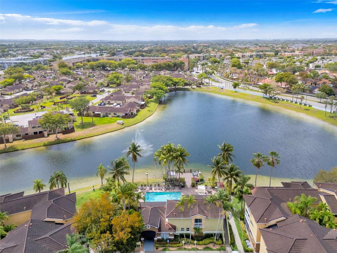 Attention Attention, buyers and realtors this is one of the deals that is given very few times.