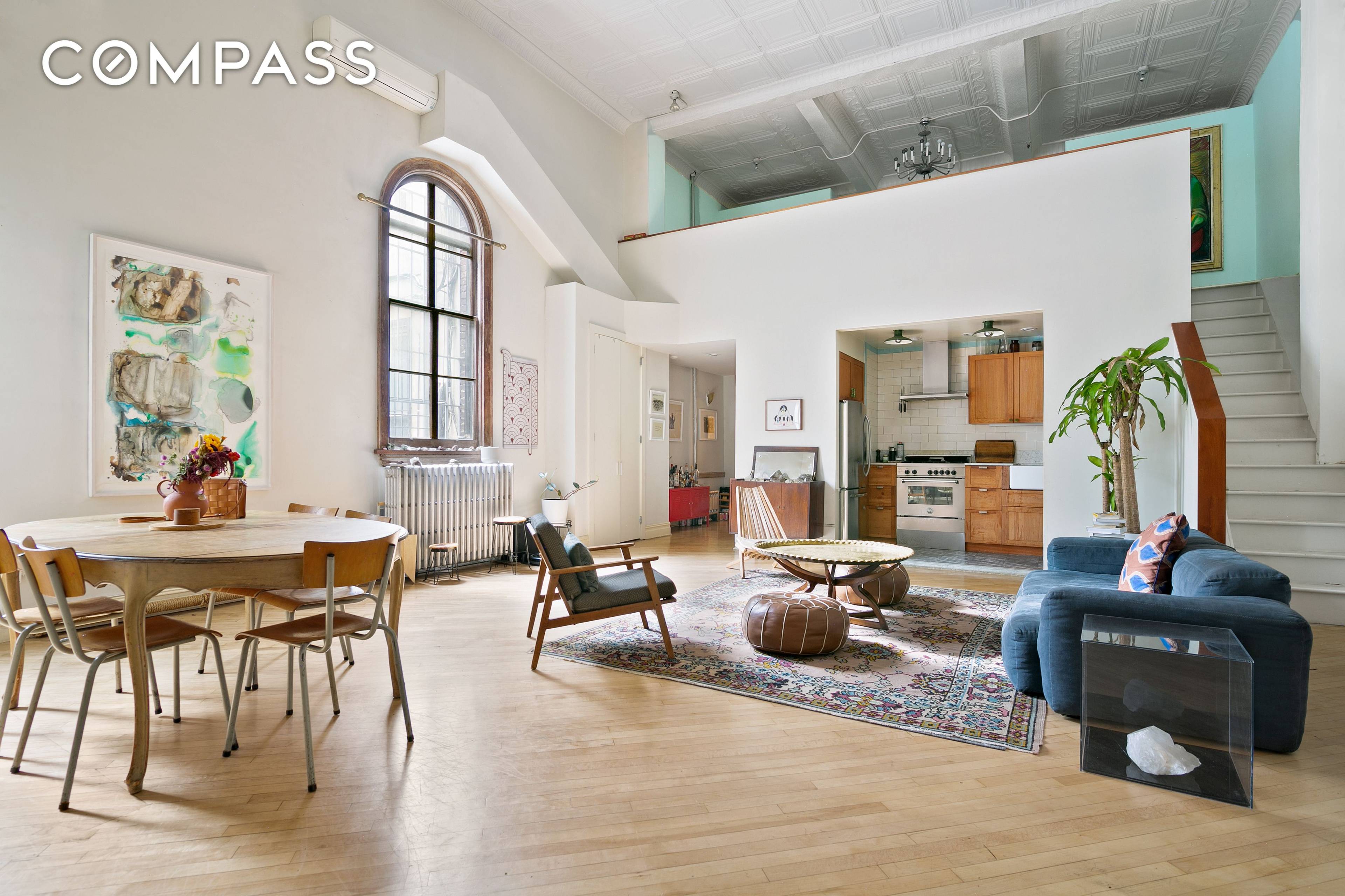 Large 2. 200 sq. ft commercial gallery artist studio with equipped darkroom in 1871 historical artist transformed sinagogue Wegman, Sal, Greenfield Sanders 431 east 6 th street same block as ...