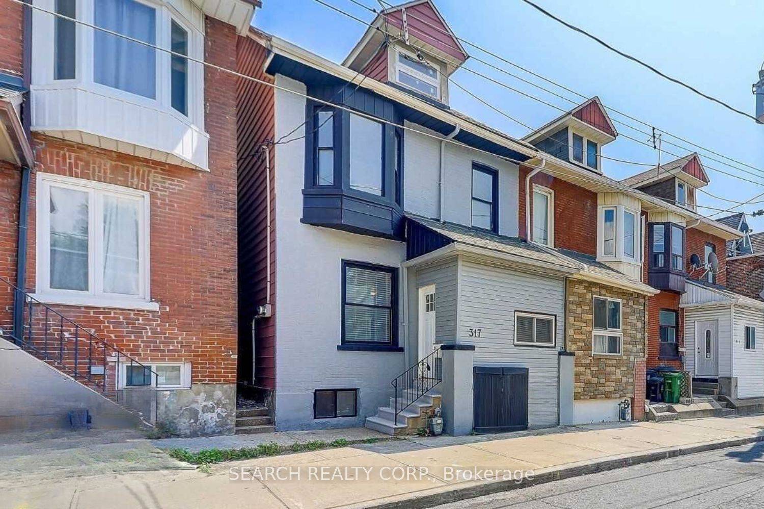 This Fully Renovated Duplex in South Riverdale presents a rare investment opportunity.
