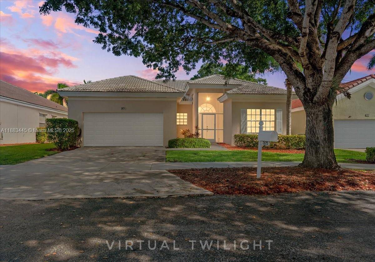 Welcome to resort style living in the highly desirable North Gate Community.