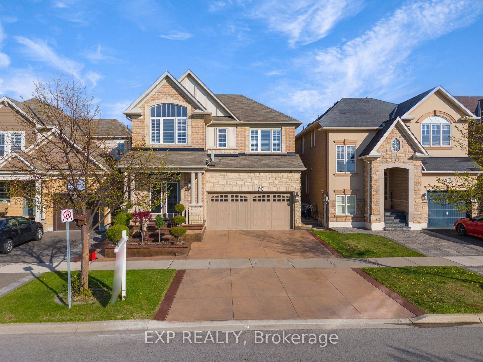 Welcome to 952 Clark Boulevard, a stunning Mattamy built Energy Star rated Walnut model offering nearly 2, 500 sq ft of beautifully designed living space !
