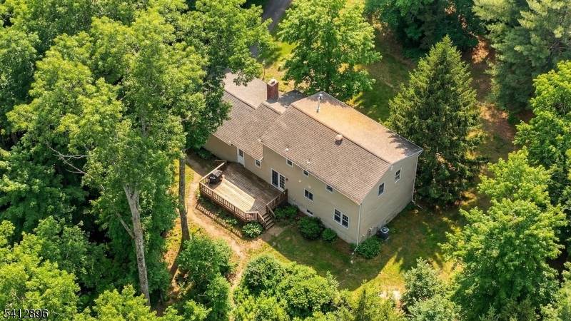 Located in a one of Warren Township's most desired neighborhoods, 21 Lenape Trail offers timeless colonial charm set on a beautiful 1.