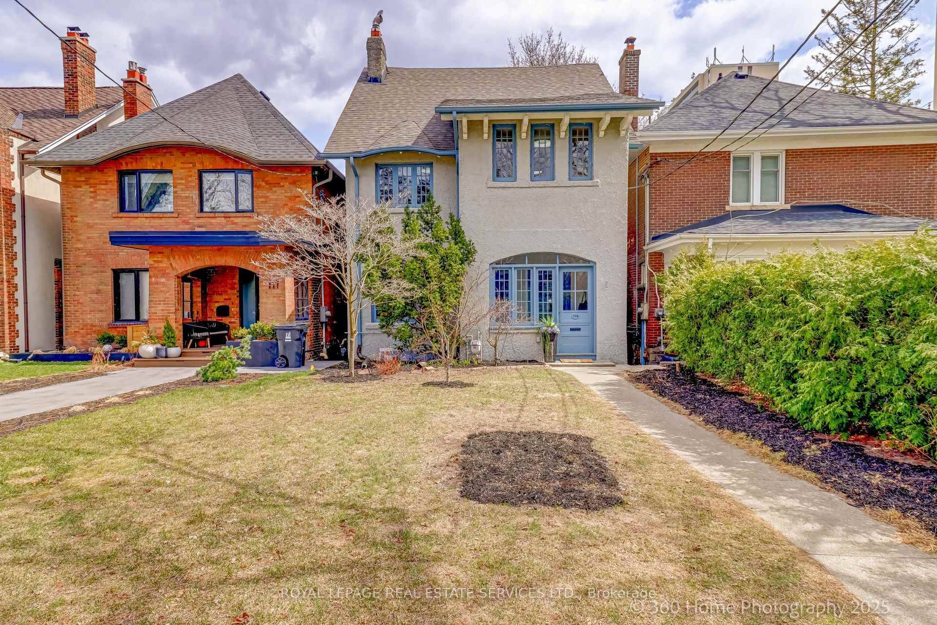 Great Living Location in the community of High Park !
