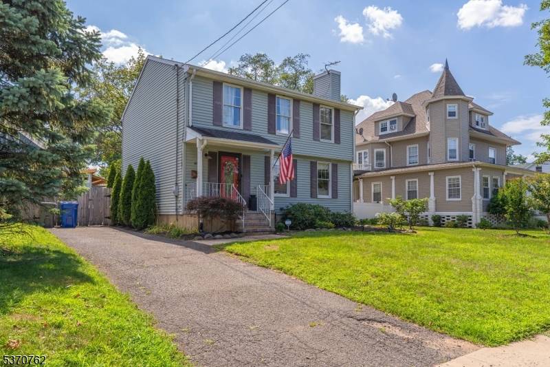 Welcome Home to this 3 Bedroom Colonial Situated on the North Side of a little town called Dunellen NJ.