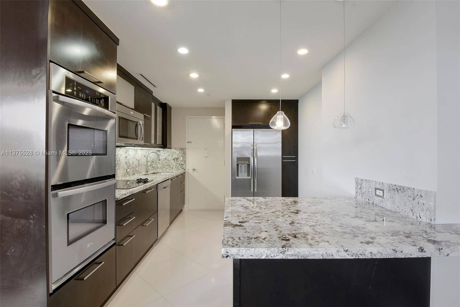 Renovated one bedroom one and half bathroom with side ocean view.