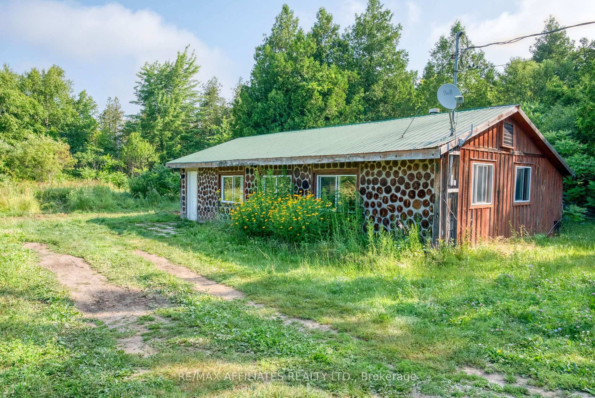 Looking for peace, privacy, and a deep connection to nature ?