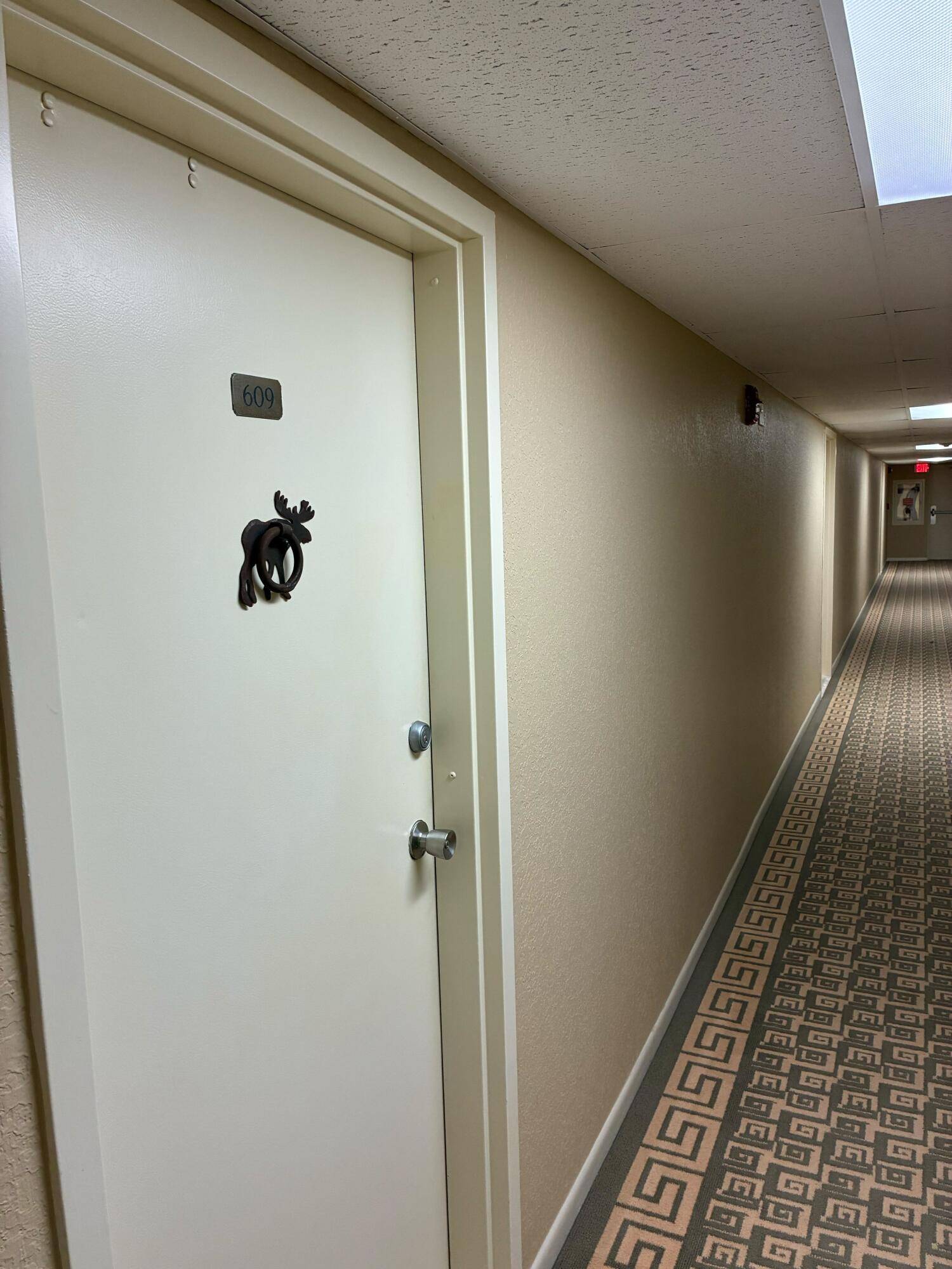 Beautifully updated 1BR 1.