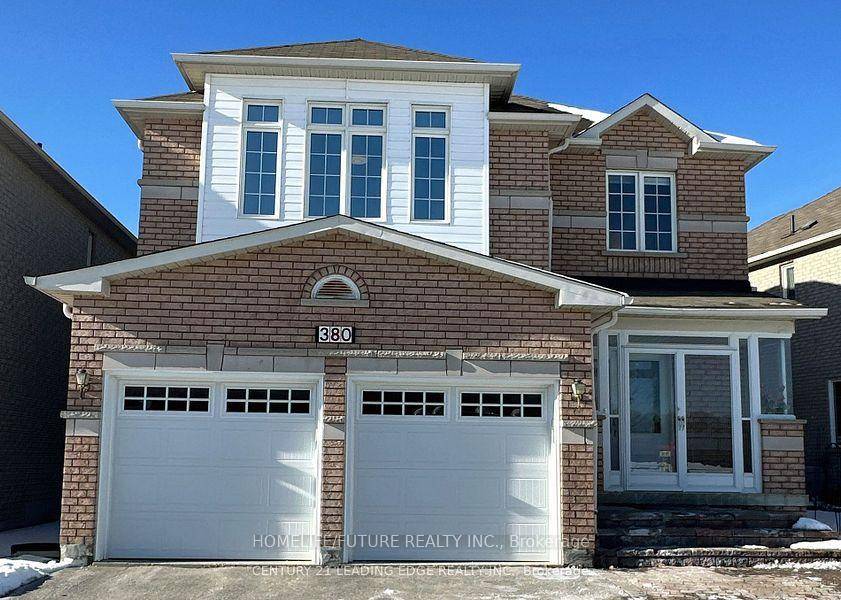 Location ! Location ! Gorgeous 2 Storey Detached Home With 4 Bedrooms In High Demand Location.