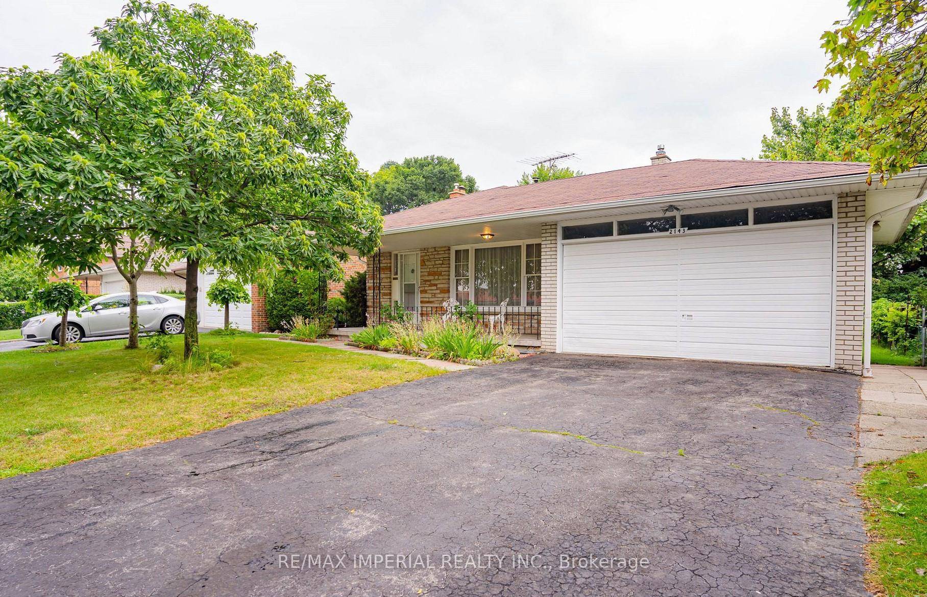 Located In Quiet And Convenient Neighborhood All Detached Homes.