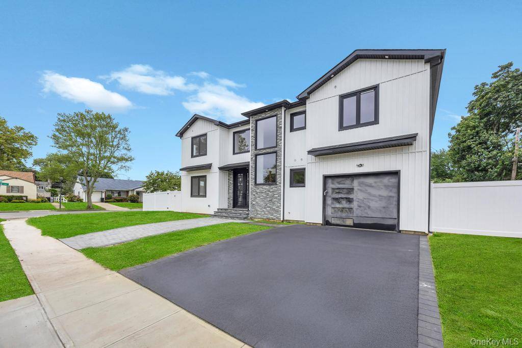 Introducing a Magnificent 3500 sq.