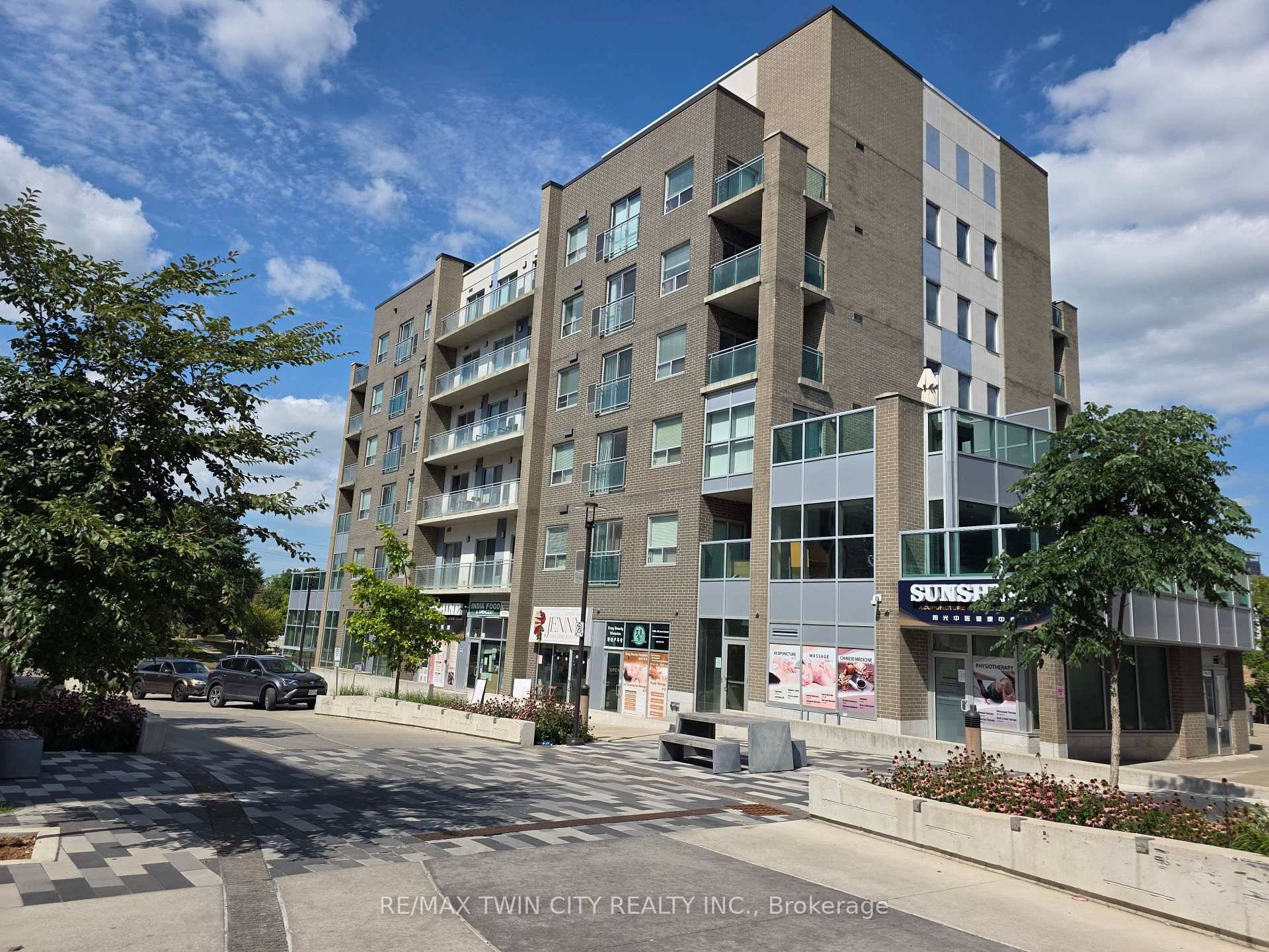 Welcome to Unit H505 at 62 Balsam Street.