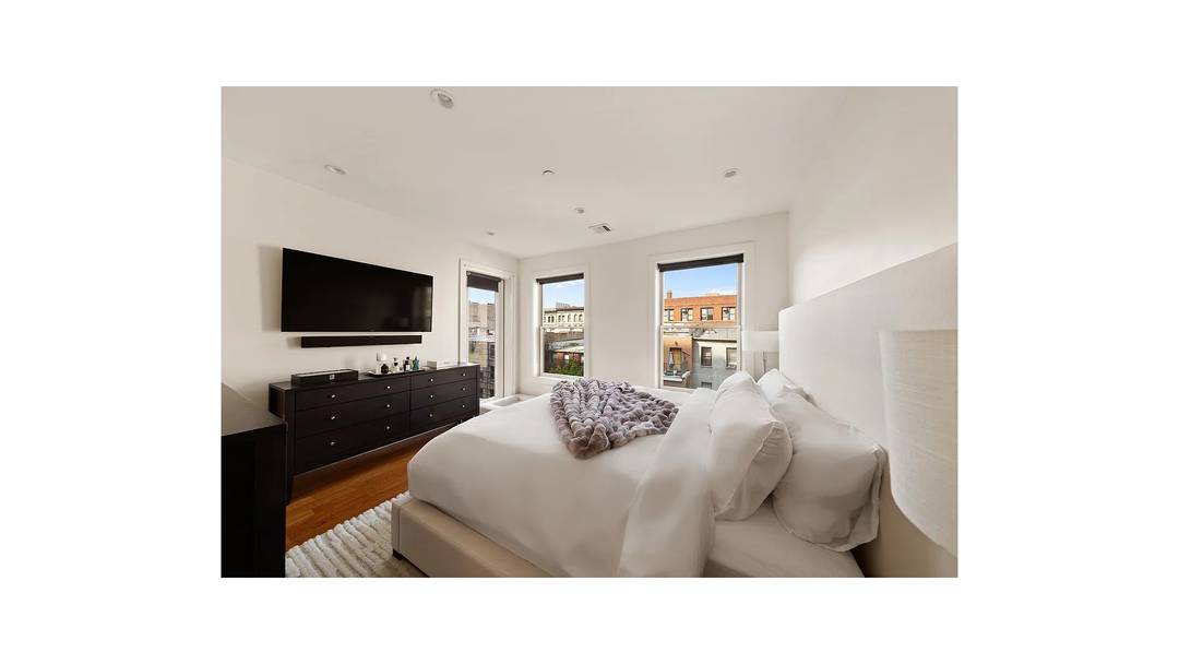 Move right into this floor thru 2 bed, 2 bath with terrace in a charming pre war brownstone.