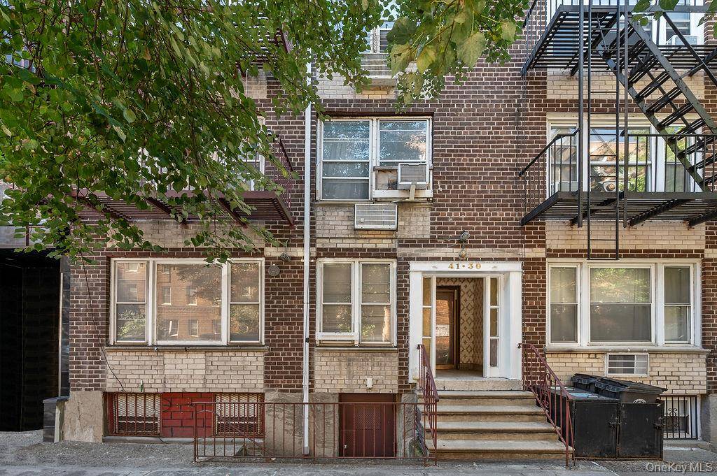 Legal 6 family 3 floor rental apartment medical office in the heart of bustling Sunnyside neighborhood.