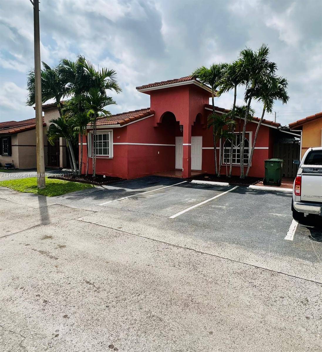 Beautifully maintained property near Hialeah Gardens, with 3 beds and tow bath this property has everything a first time home buyer needs or a perfect rental for and investor to ...