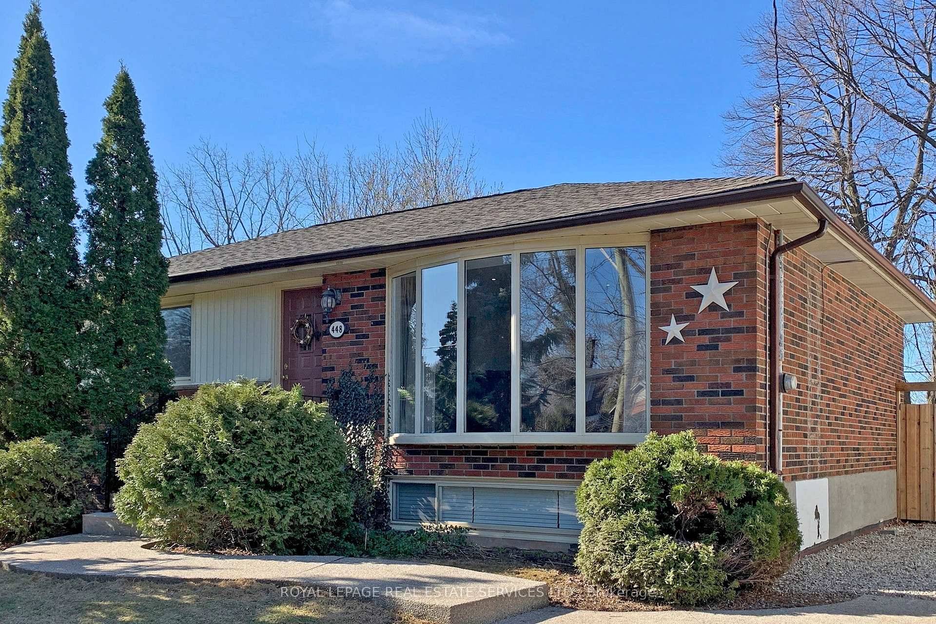Beauty in Bronte. This updated and well maintained bungalow features 3 bedrooms amp ; large family bathroom on the main floor, and a renovated kitchen with tons of storage.