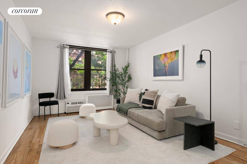 Welcome to your spacious one bedroom retreat at 240 East 30th Street !
