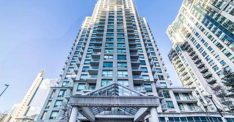 Welcome to the prestigious Monarch building in the heart of North York !