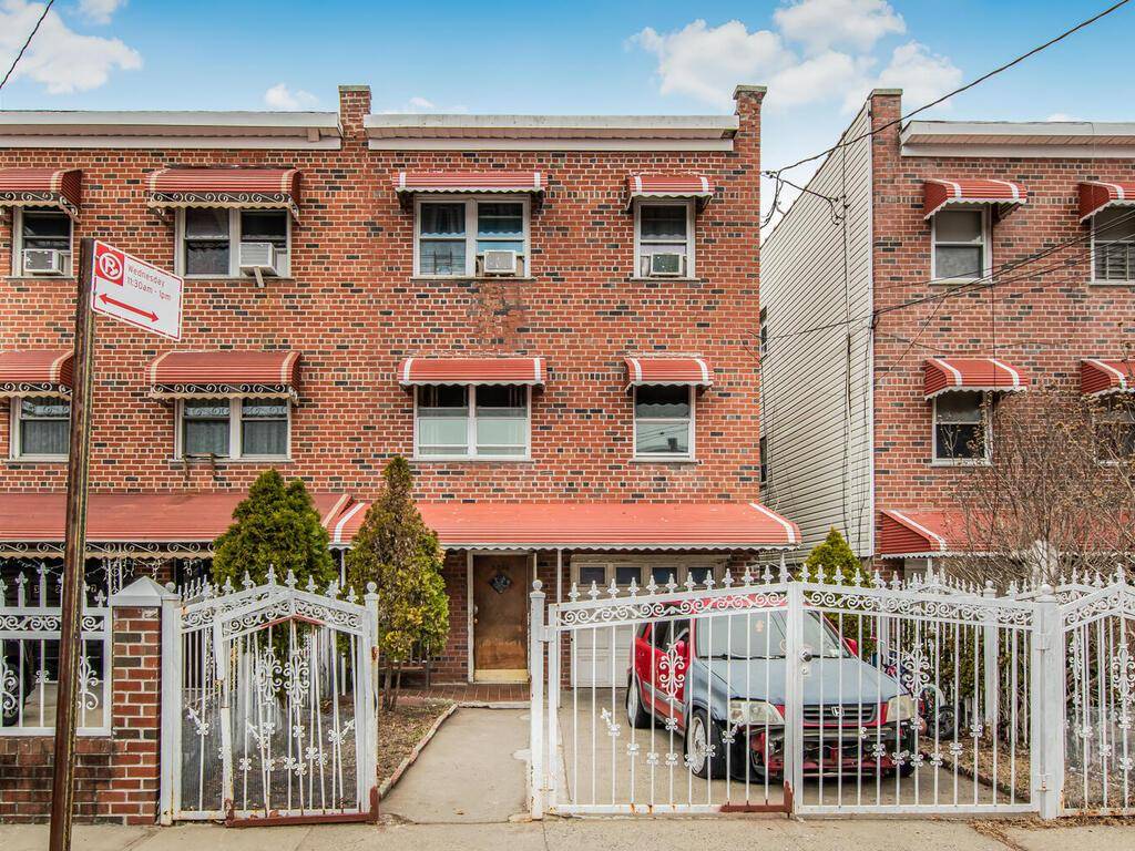 Discover the potential of this exceptional investment opportunity on Lurting Avenue in the vibrant Bronx, NY.