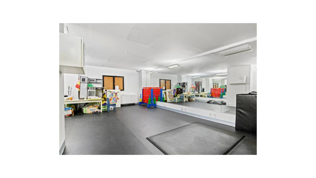 Solaria at 640 W 237th St, where luxury meets convenience.