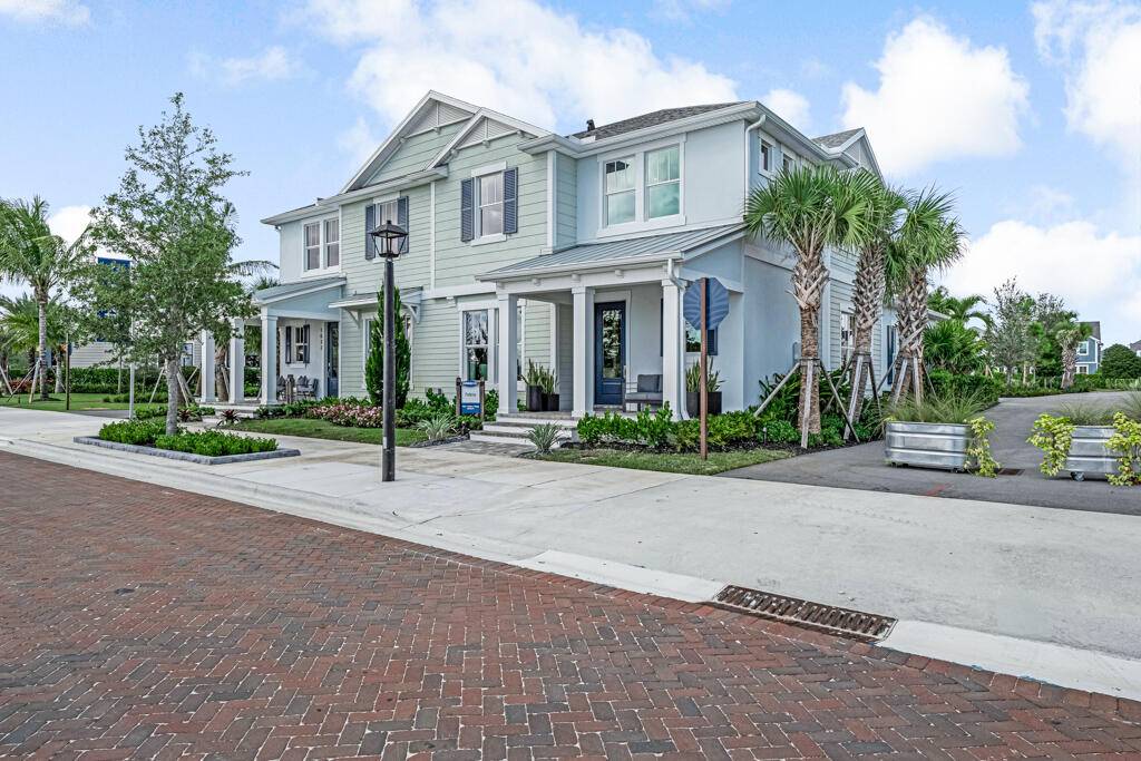 Beautiful new construction rental opportunity in Palm City's sought after Newfield community at Rosette Park Townhomes Villas.