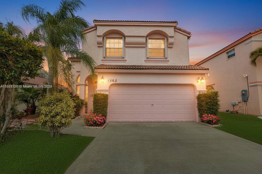 Beautifully situated in the highly desirable Canary Bay section of Towngate, this Pembroke Pines home offers 4 bedrooms and 2.