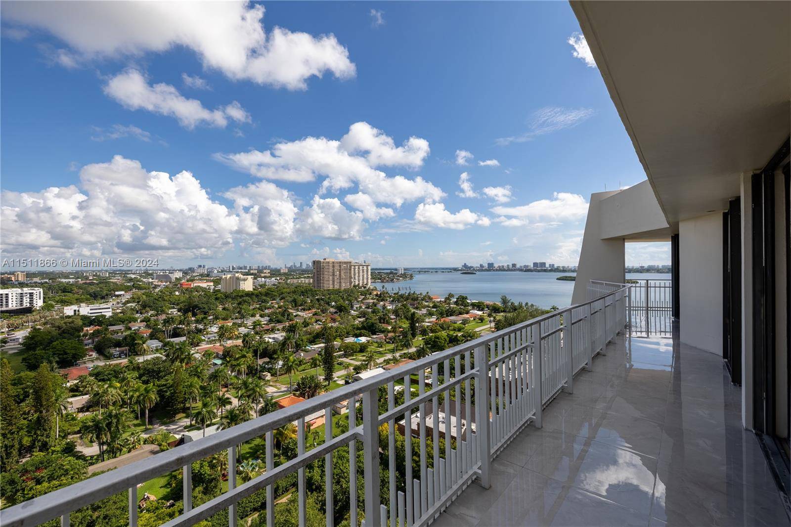 SIT BACK, RELAX AND ENJOY THESE BREATHTAKING OCEAN, MIAMI BEACH AND DOWNTOWN MIAMI VIEWS FROM YOUR VERY OWN WRAP AROUND BALCONY AT THIS STUNNING 3BED 2.