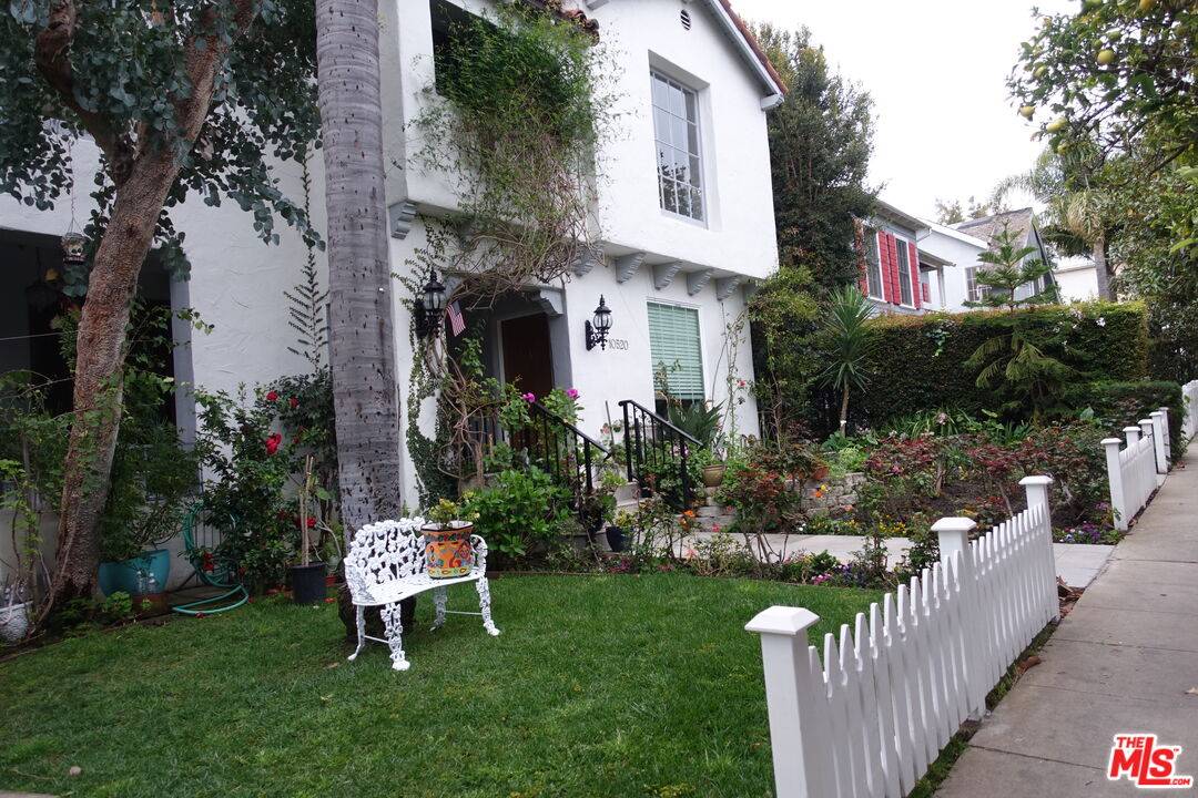 10520   Eastborne Ave 2BR Westwood La