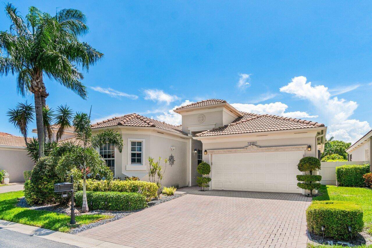 This 3 Bedroom 2. 5 Bath plus den home is in the gated community of Addison Trace.