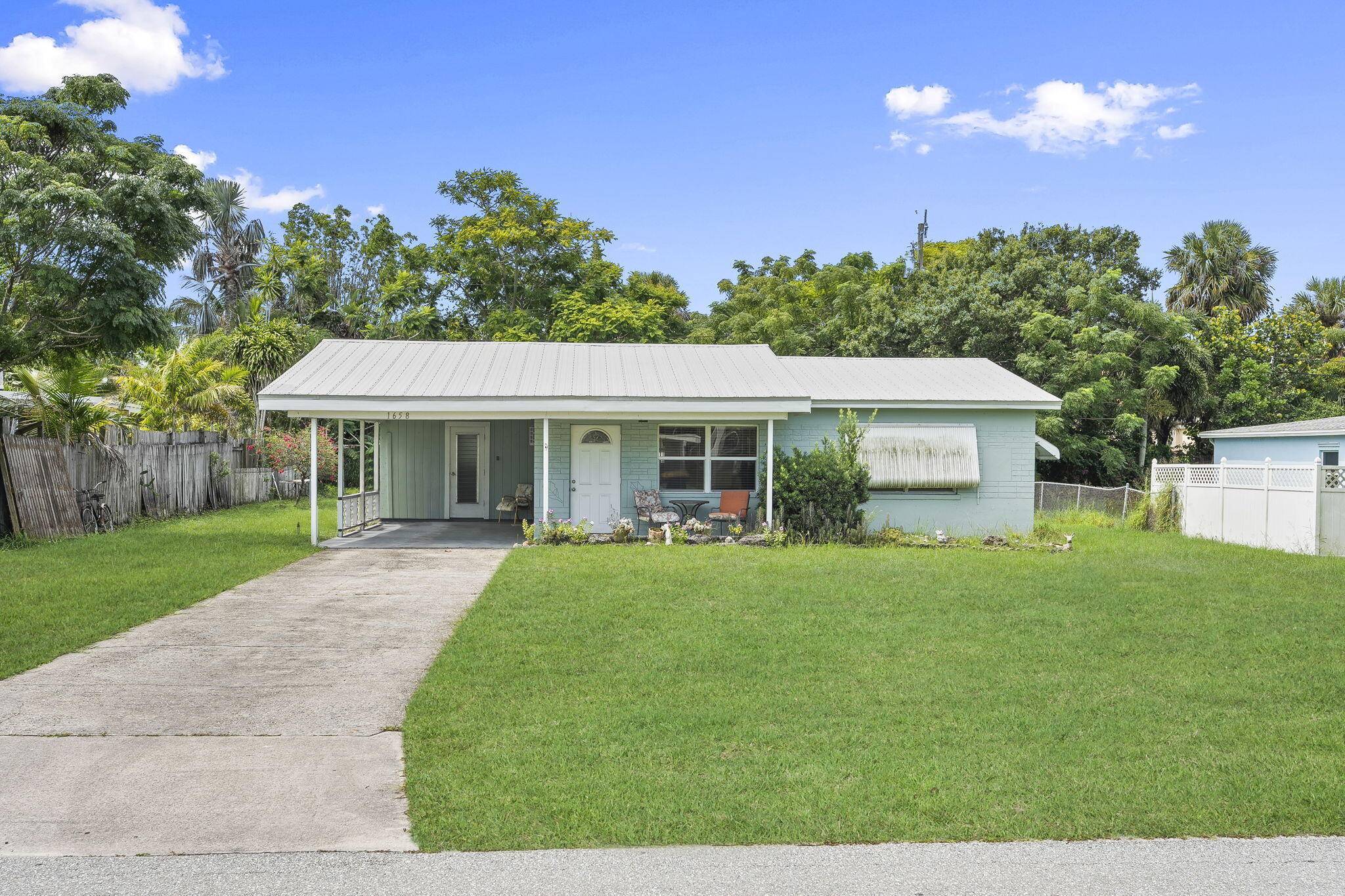Fantastic 2 BR starter home !