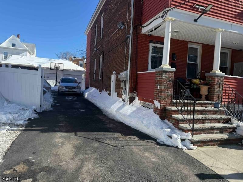 Come see this true masterpiece !