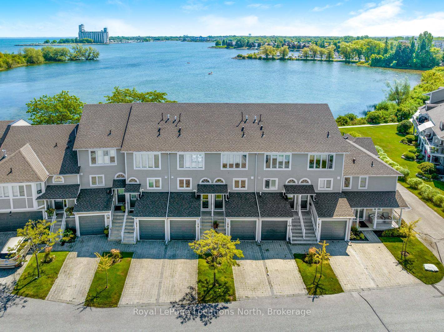 SPECTACULAR WATERFRONT VIEWS on the Shores of Georgian Bay.