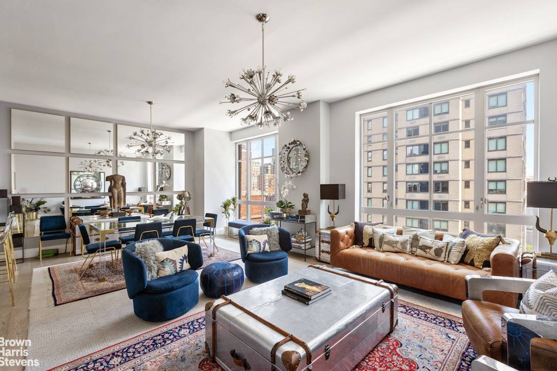 Welcome to Residence 8C at 200 East 95th Street, a light filled three bedroom, three bathroom home in the prestigious Kent condominium.